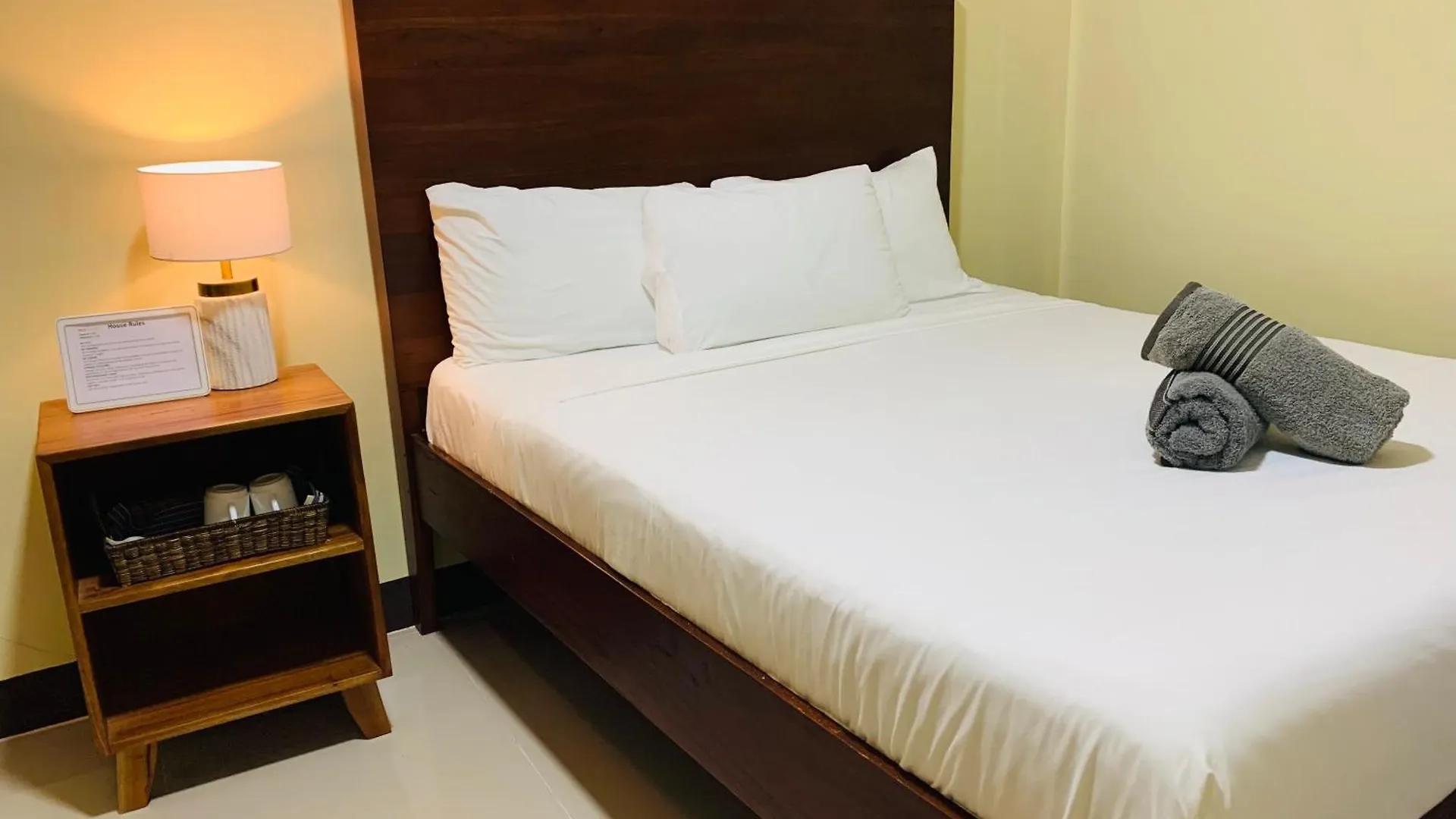 Hostel Mca Hotel Suites Panglao