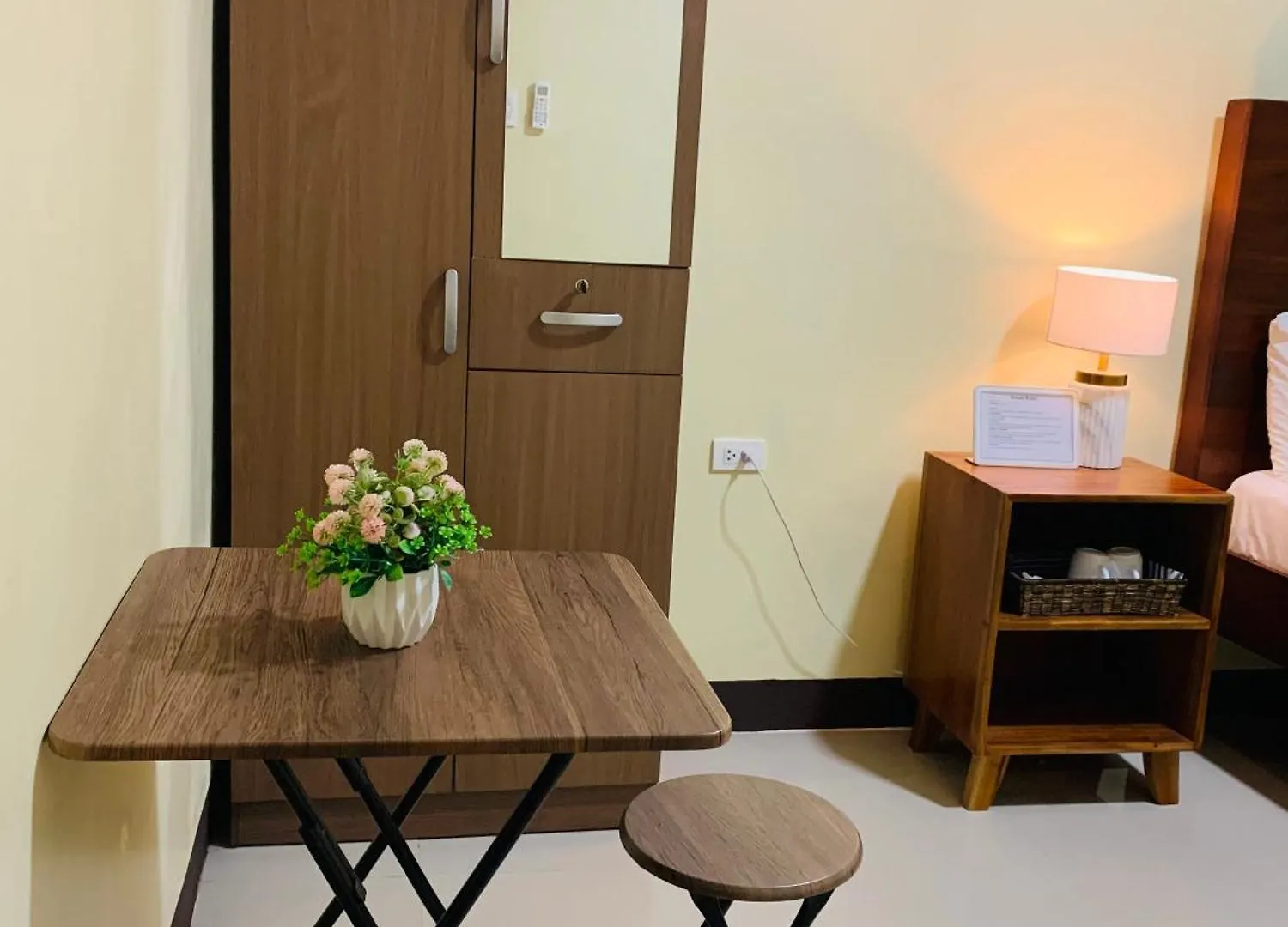 Mca Hotel Suites Panglao Hostel