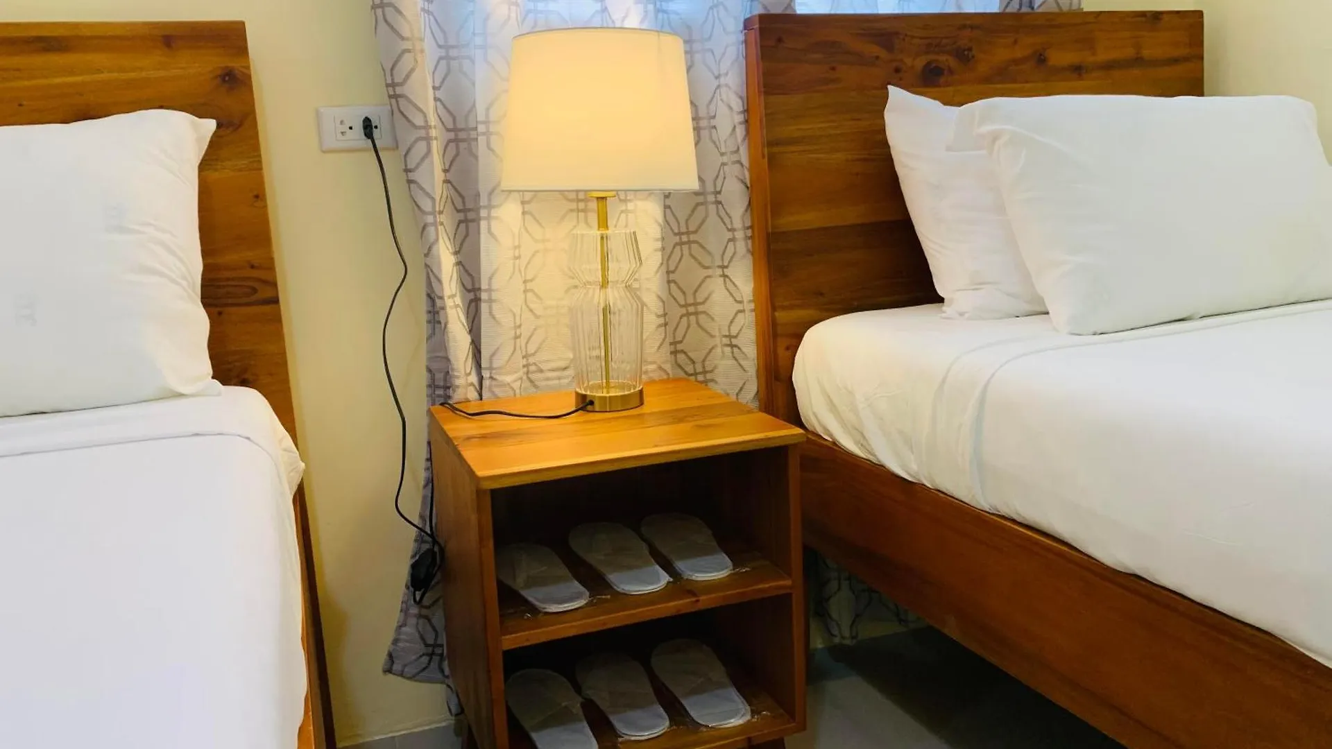 Hostel Mca Hotel Suites Panglao